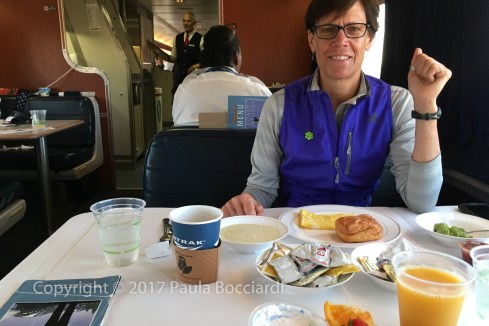 007_Coast Starlight train trip, September 2017_breakfast_ML 3