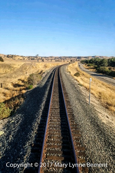 043a_Coast Starlight train trip, September 2017_scenery 8a