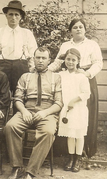 1916_(L to R)_Giannina Corti, Gino Corti, Rizzieri Matteucci, Gustavo Bocciardi, Marie Bocciardi, Ambrogia Bocciardi-[edited for blog]