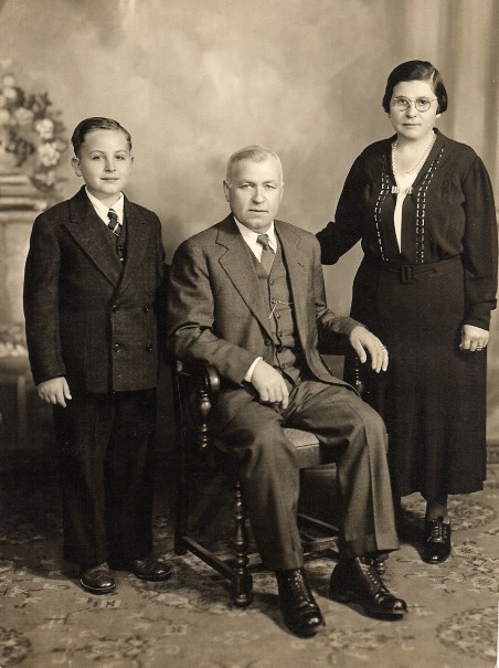 1937_12_Dad, Gustavo and Ambrogia Bocciardi-[edited for blog]